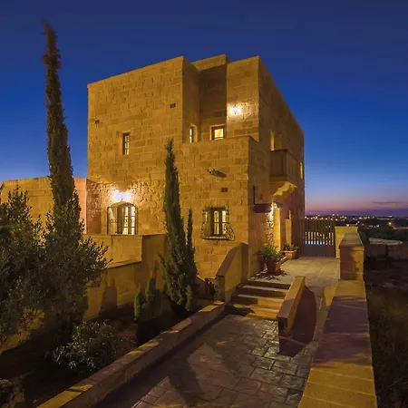 Вилла Blueberry Hills Zejtun