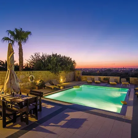 Blueberry Hills Villa